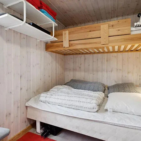 Semesterbostad Harthe - 800m From The Sea By Interhome Laeso